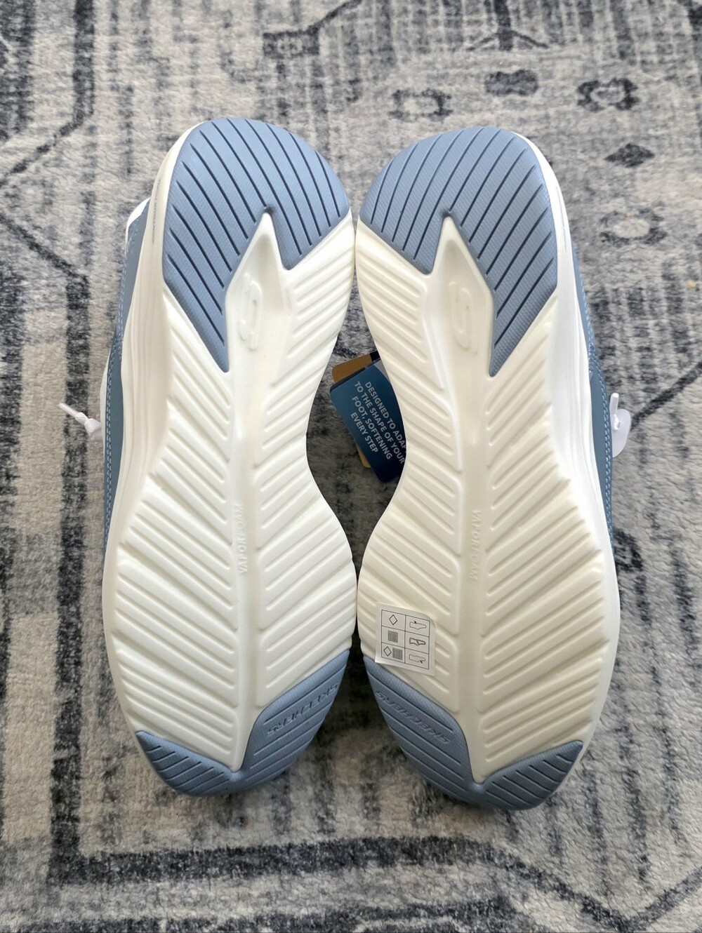 Skechers Slip-ins: Contour Foam - Cozy Fit women's New without box Size 7 white - Picture 7 of 8